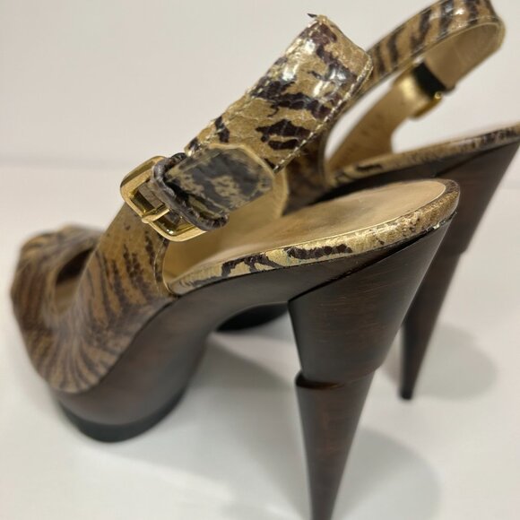 STUART WEITZMAN Wessex Limited Edition Snake Print Platform Shoe - Picture 3 of 6